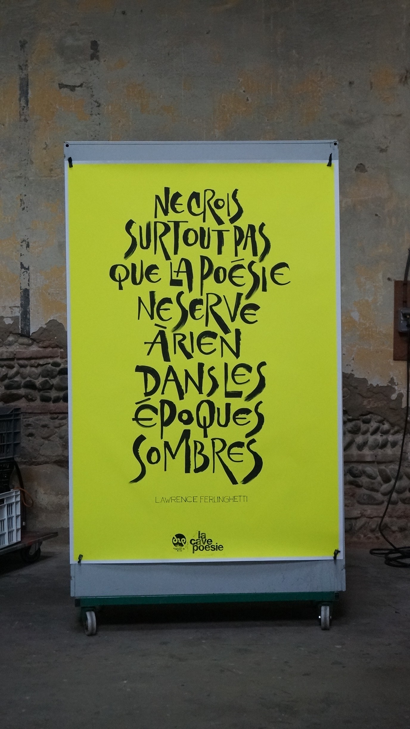 La poésie est dans la rue... La Cave Poésie RenéGouzenne